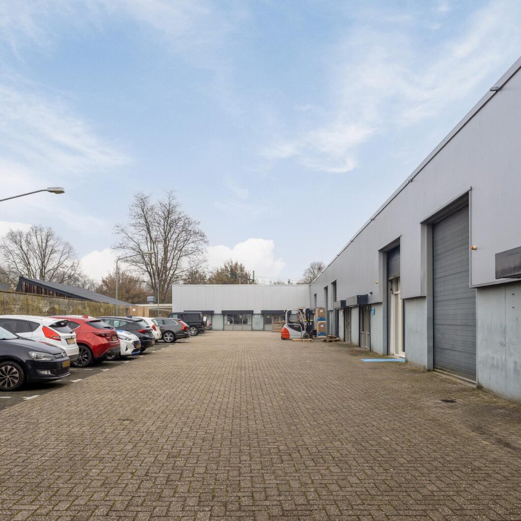 Industrieweg 3 en 3A Vught